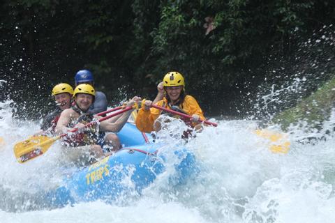 Rafting en el río Cucaracho Costa Rica